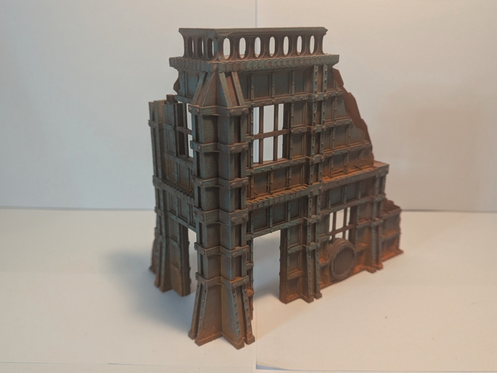 Tall Factory Ruin – 28mm Wargaming Terrain – Grimdark Industrial – 3D Printed