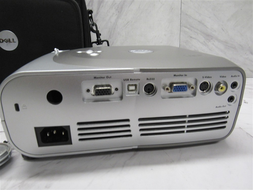 Dell 1201MP Projector 1055 Hours on Lamp Tested & Working - Includes Bag!