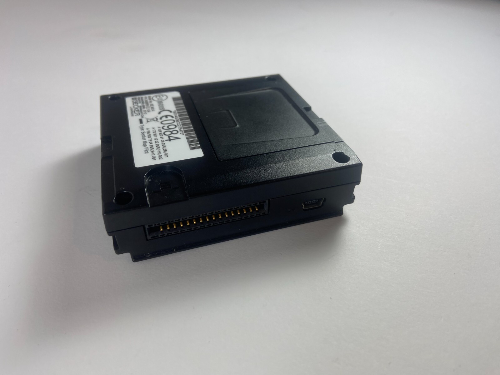 Mercedez Benz Becker 2406659 BE M014 OEM Navigation Module