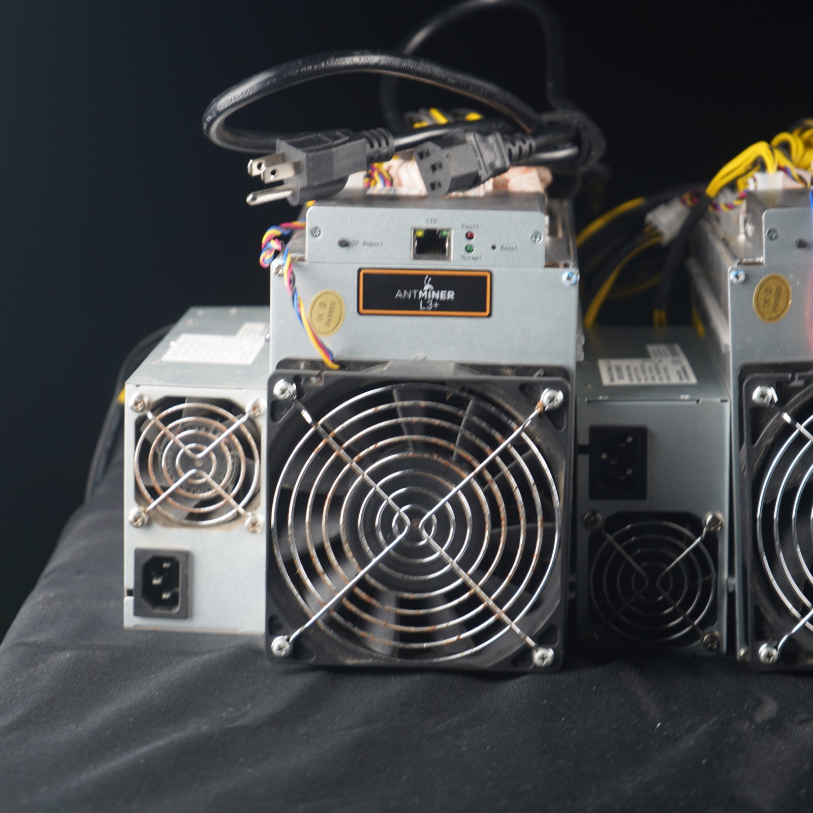 ✅ SERVICED/CLEANED ✅ - Antminer L3+ (Plus) Scrypt ASIC miner With Power Supply