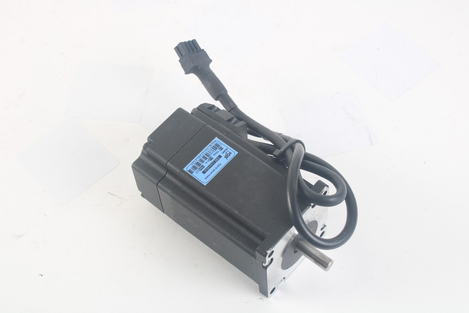 HDB EML2404D8 Hybrid Servo Motor