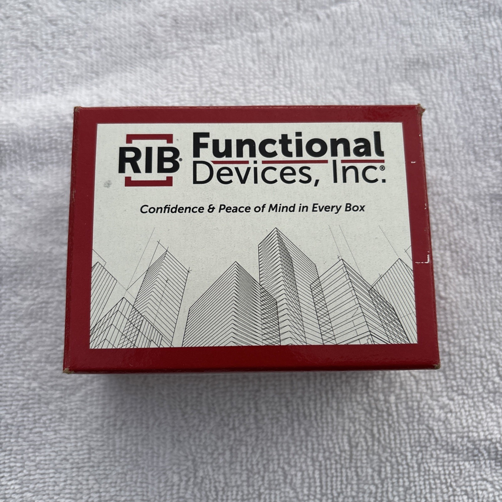 FUNCTIONAL DEVICES RIBU1C  / RIBU1C (NEW IN BOX)