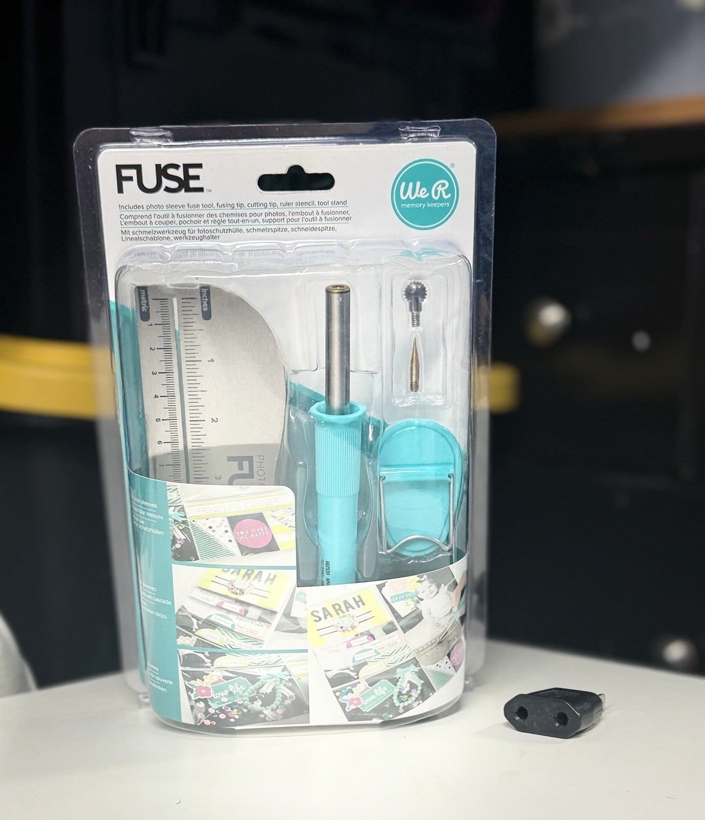 We R Memory Keepers FUSE Tool European Version w/ US Adapter Scrapbooking