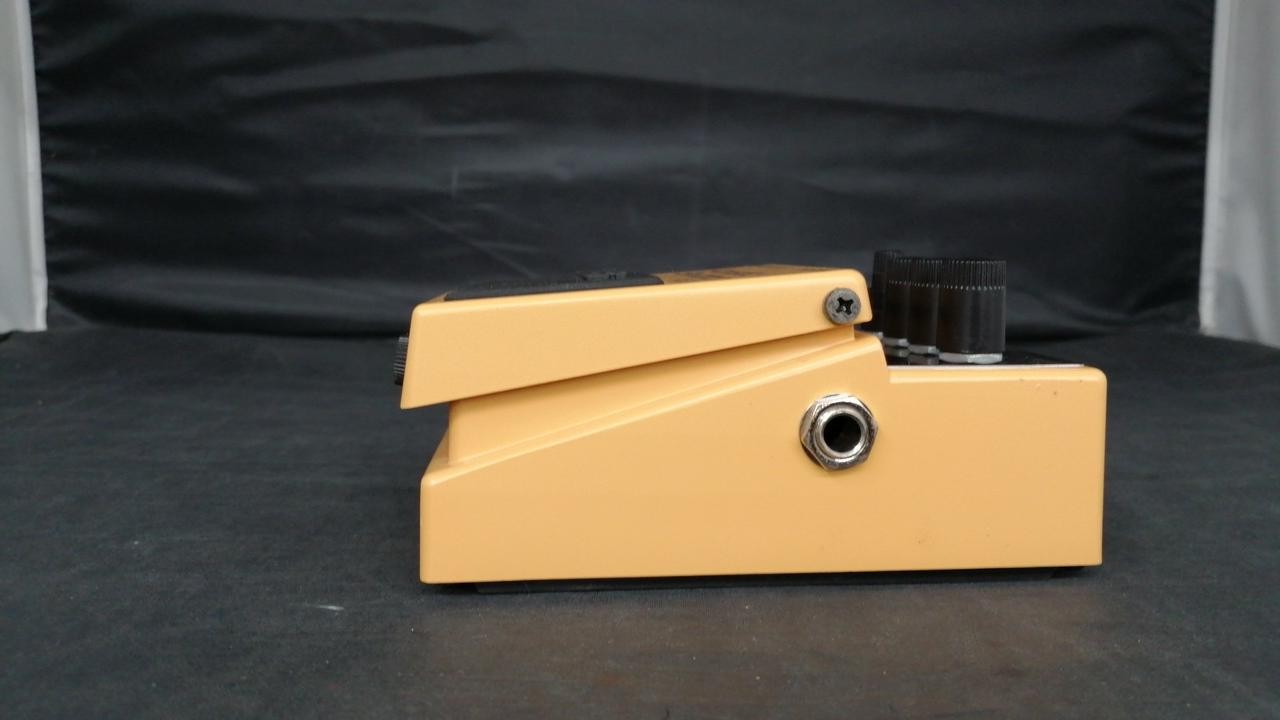 Boss AC-3 Acoustic Simulator Guitar Effects Pedal Yellow