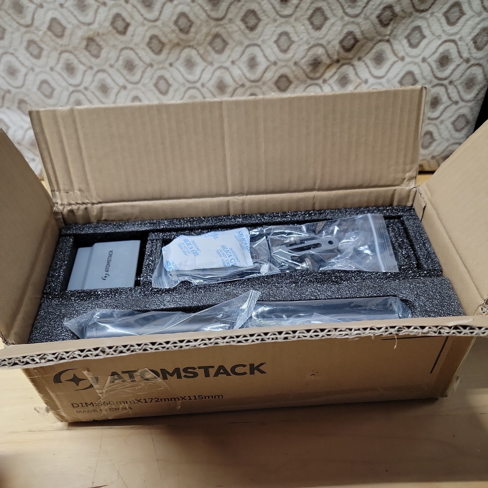 ATOMSTACK R6 Laser Rotary Roller Laser Multi-Function NEW OPEN BOX