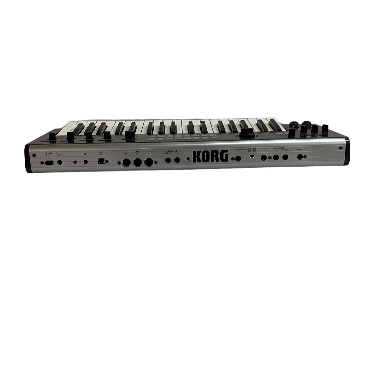Korg R3 37 key keyboard vocoder with /Mic/power Cable Test Completed