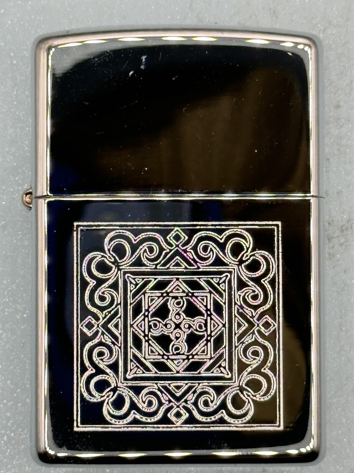 Vintage 2000 Ornate Design High Polish Chrome Zippo Lighter NEW
