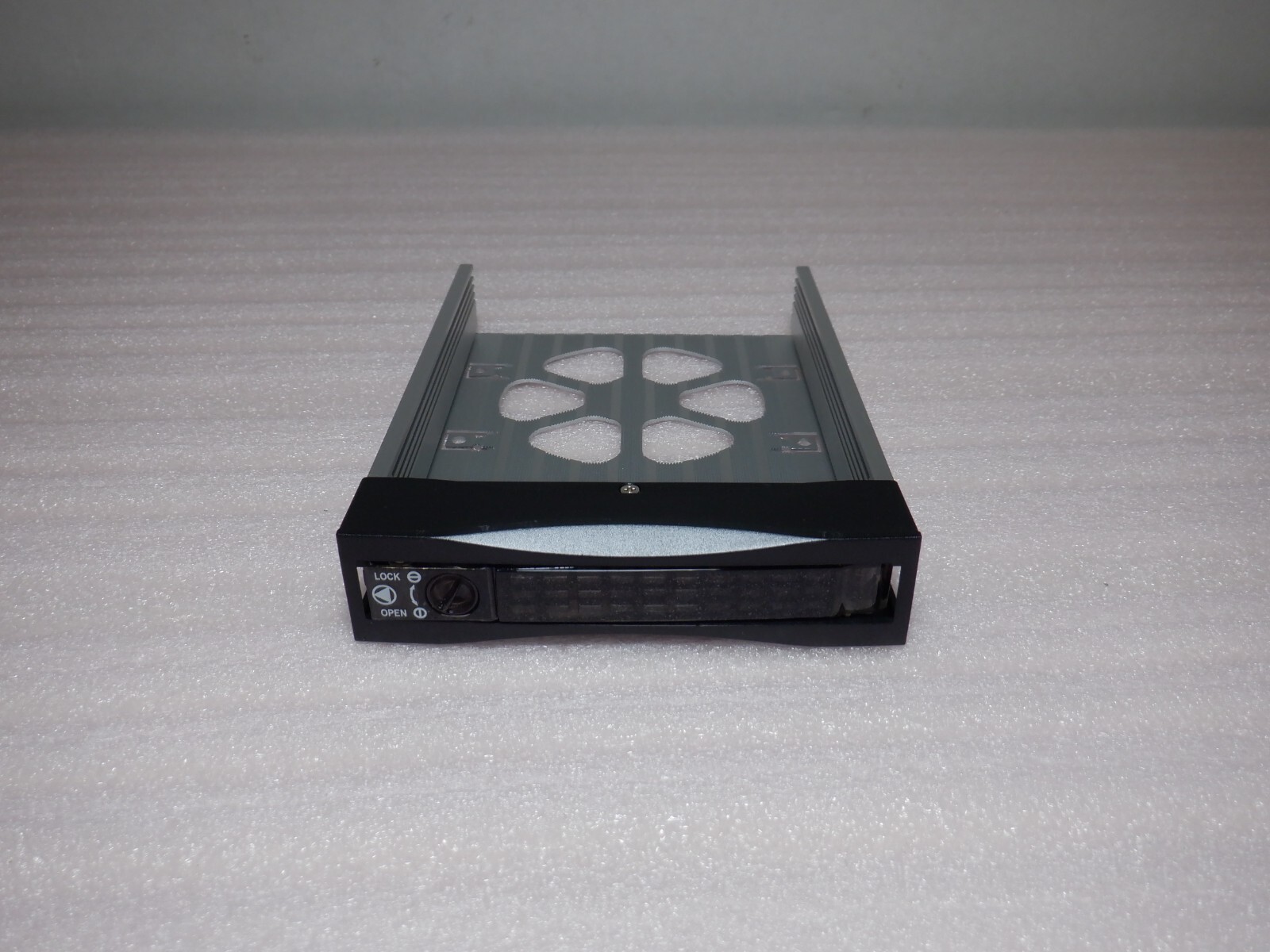 ACSERVA RA264A95 2U RACKMOUNT SERVER CHASSIS