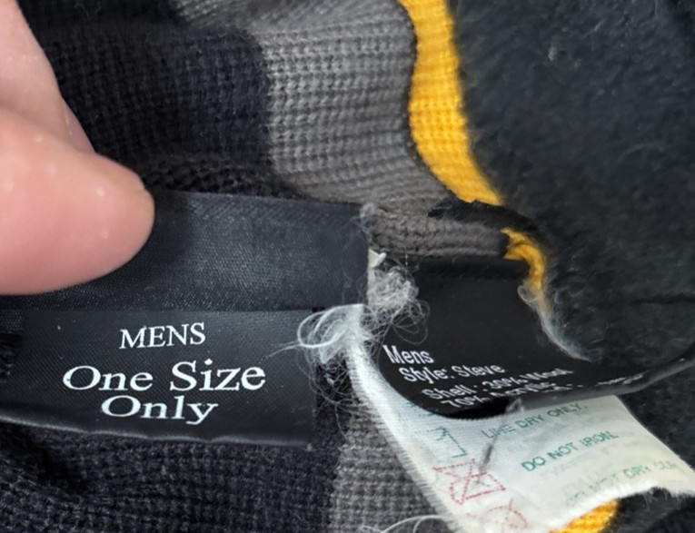 Obermeyer Steve Black Yellow Ski Hat