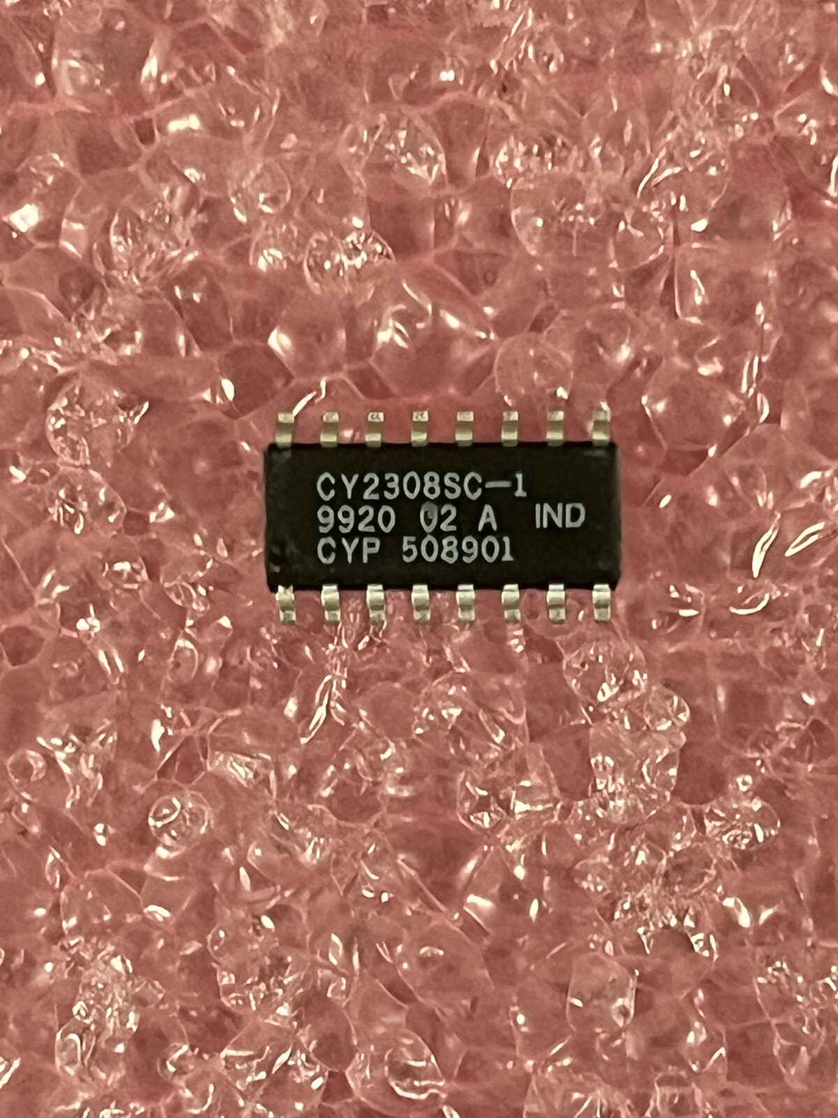 CY2308SC-1 IC 3.3V ZERO DELAY BUFFER 16 PIN SOP CYPRESS (LOT OF 5)