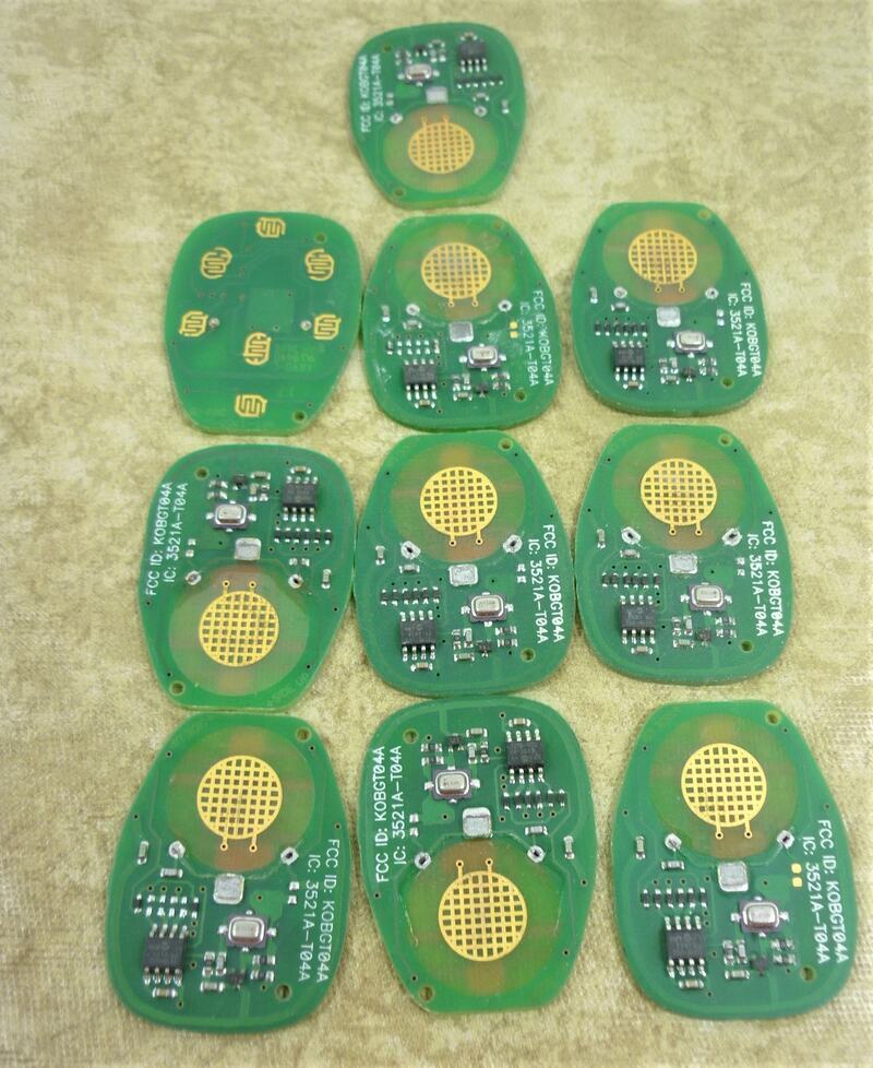 Lot 10 FOB Circuit Boards FCC ID KOBGT04A  IC 3521A-T04A   AS-IS  23G047