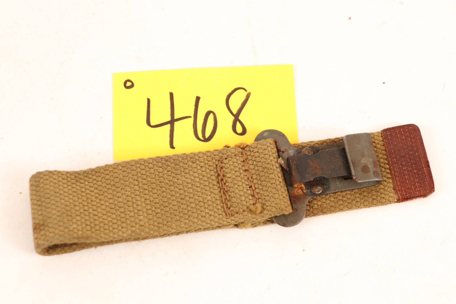 o468 / WW2 British Belt Extension Marked 1872 Broad Arrow