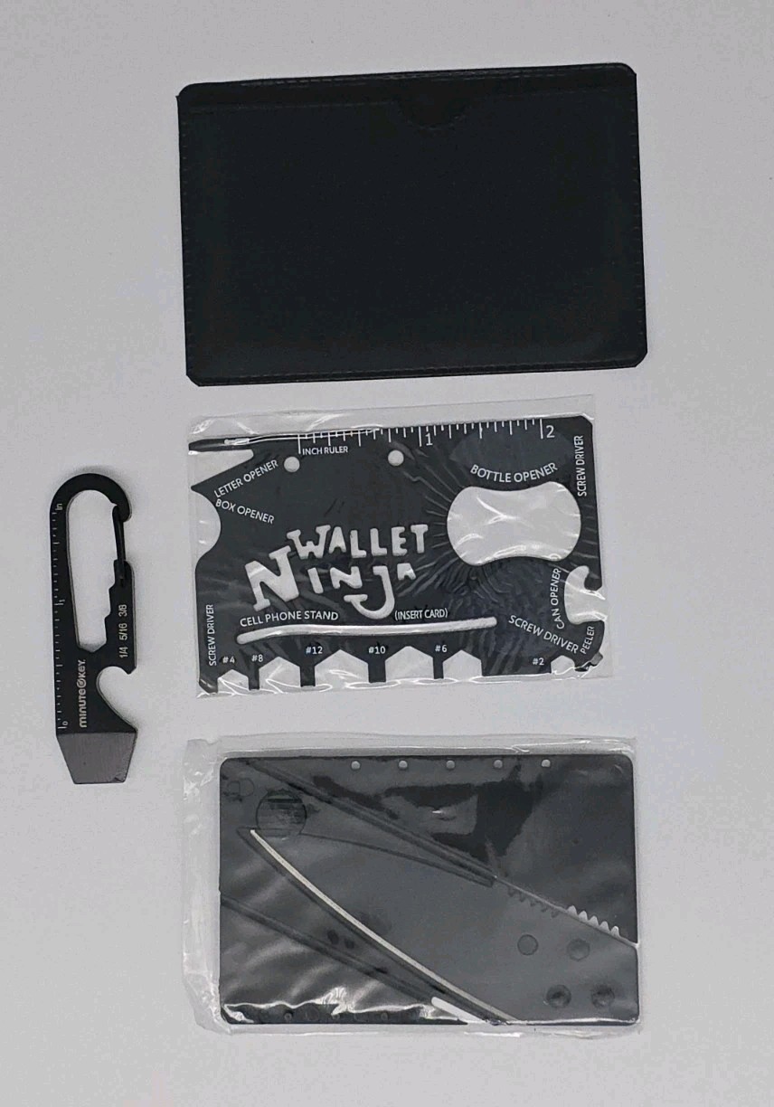 Wallet Ninja 18-in-1 Credit Card Multi-tool, EDC Card Knife & Carabiner
