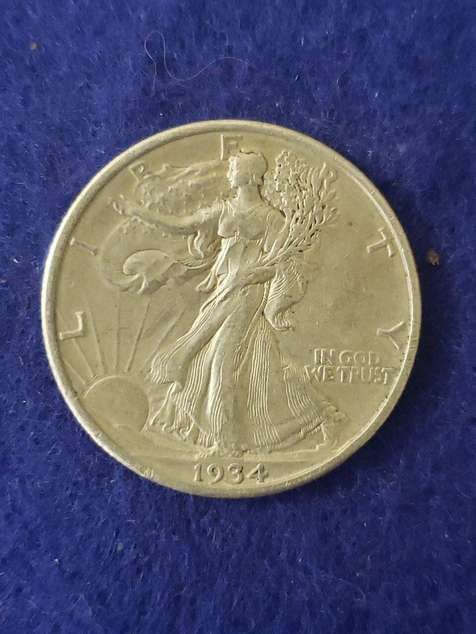 VERY NICE 1934 Walking Liberty Half Dollar - CHOICE EF -  L👀K - SHIPS FREE