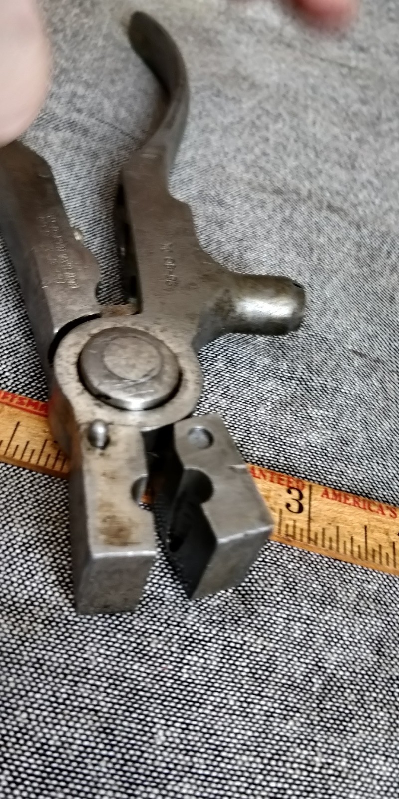Vintage Ideal Reloading Tool No.4 for .25/20 M Marlin