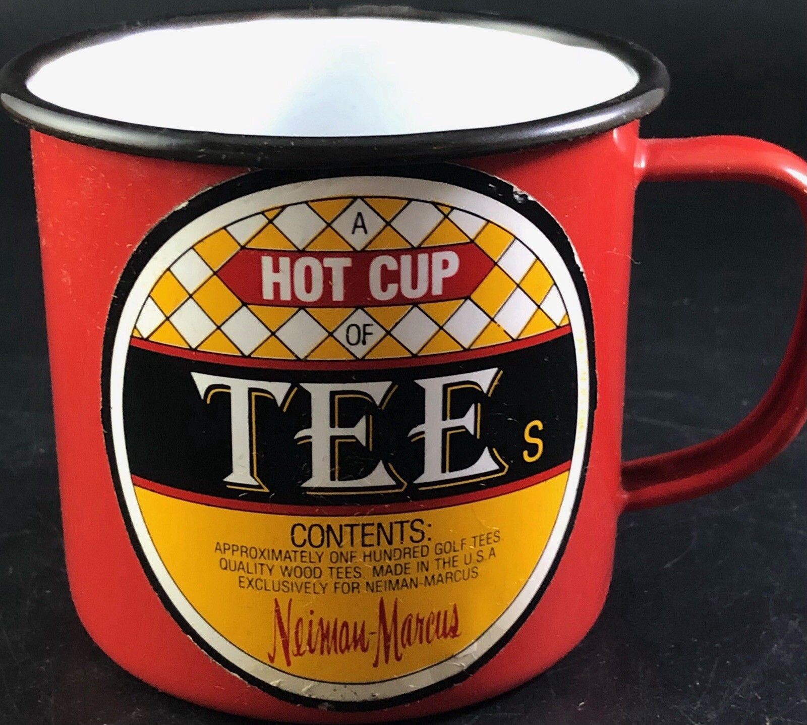 RARE Vintage 1982 Neiman Marcus Hot Cup of Golf Tees - Tin Cup - 100 Tees Vk04