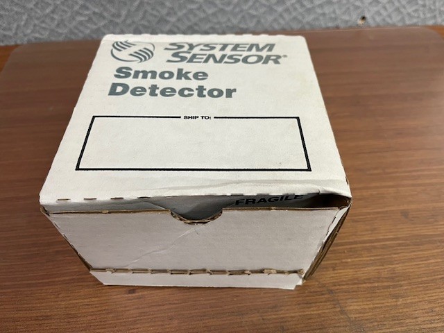 System Sensor 2451TH smoke detector head w/thermal; New in open box