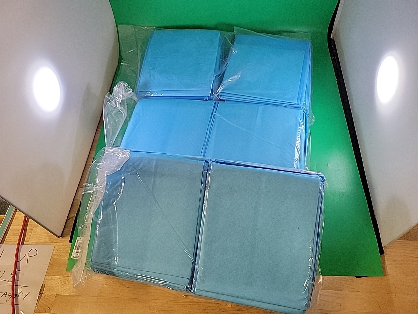 PROCURE PRODUCTS DISPOSABLE UNDERPADS 148 count 23" X 36'' open box 2 missing