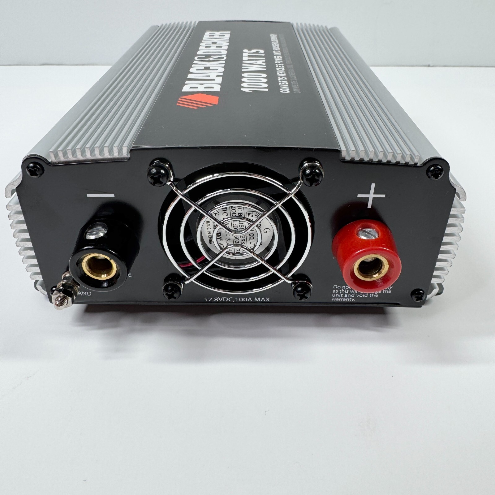 Black & Decker 1000w Power Converter VEC049DCB NEW! w/ Cables