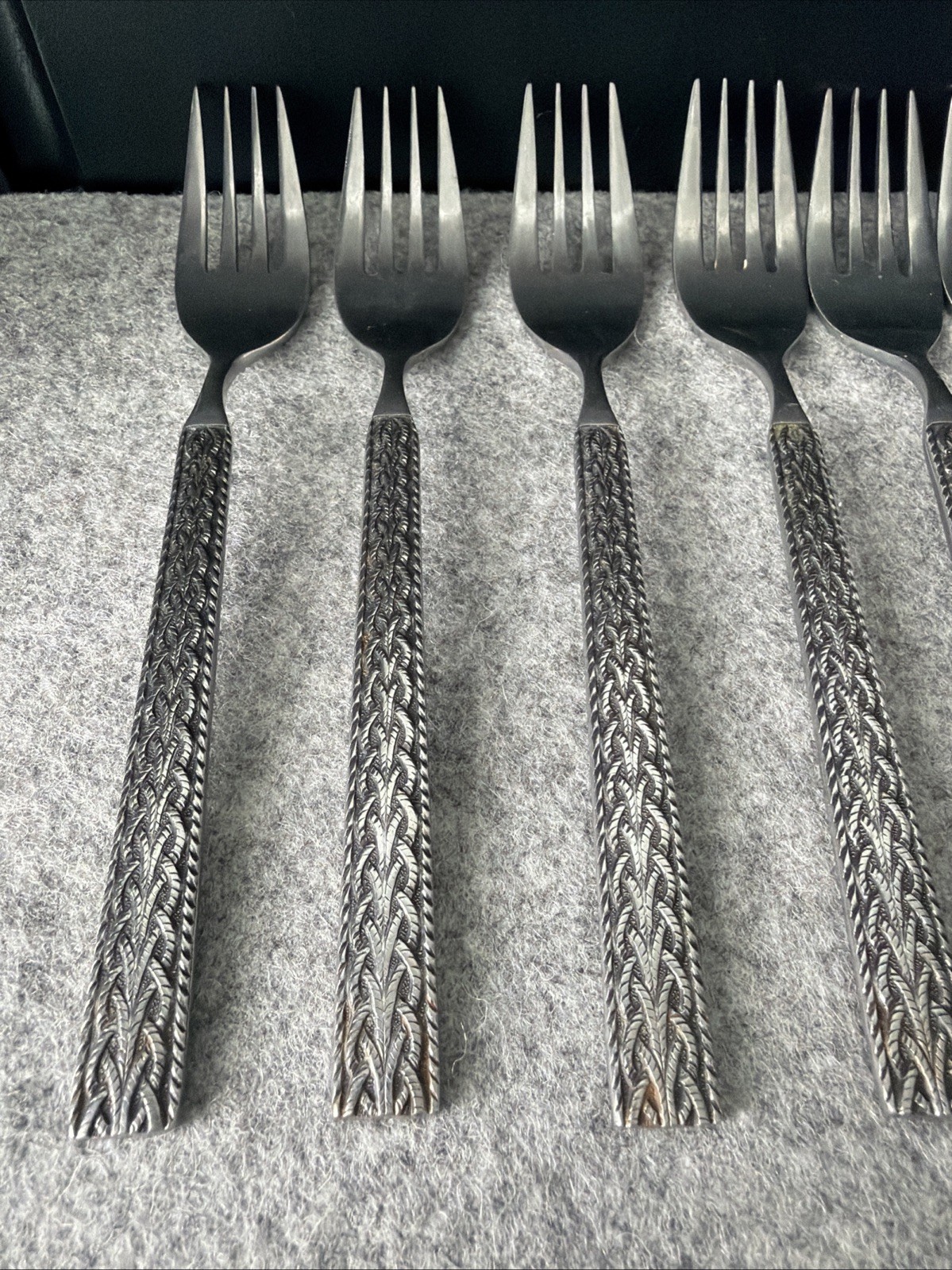 6 MCM JAPAN STAINLESS STEEL FLATWARE BRAIDED ROPE PATTERN Dinner Forks Flatware