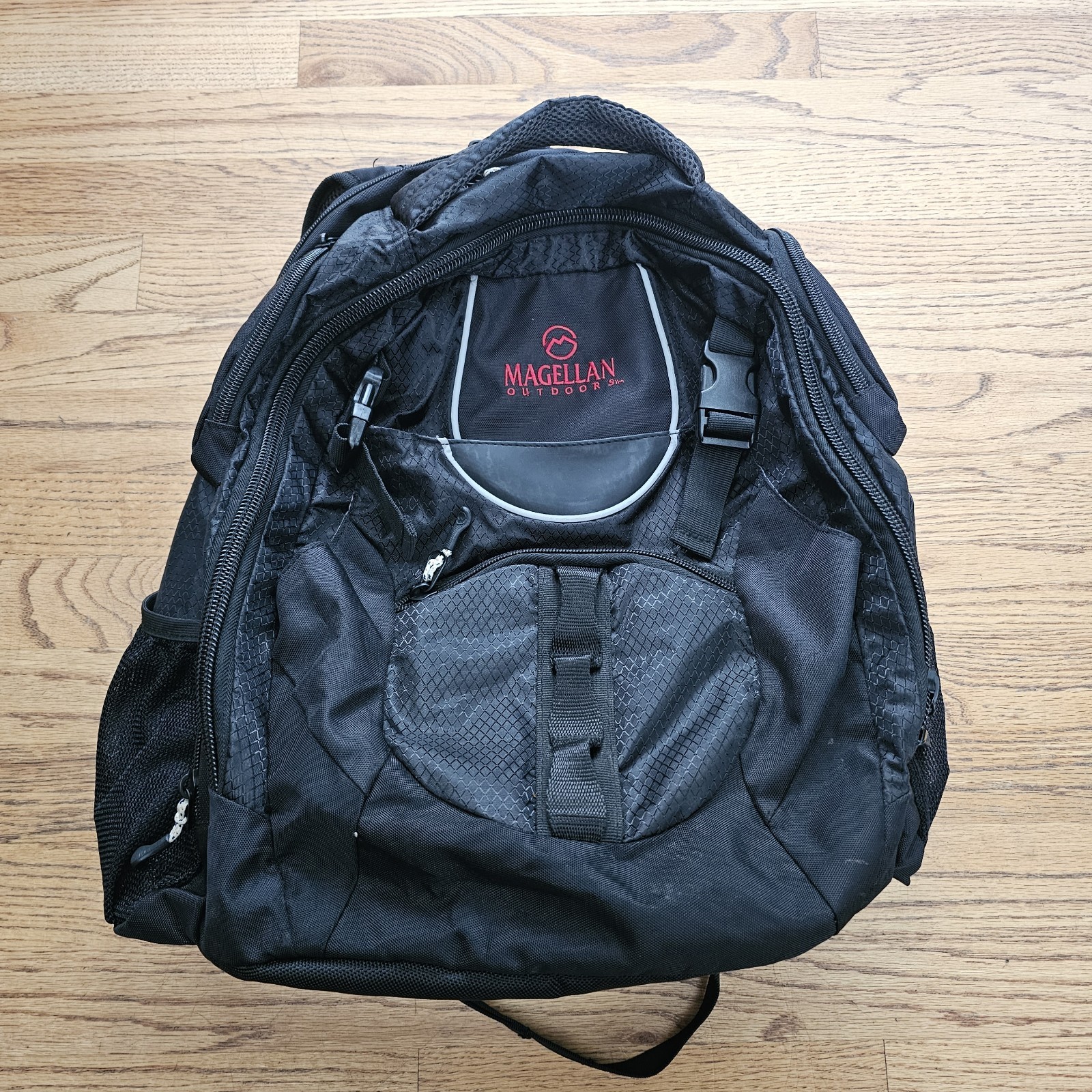 Magellan Outdoors Backpack Laptop Computer Sleeve Black X-ray Friendly School