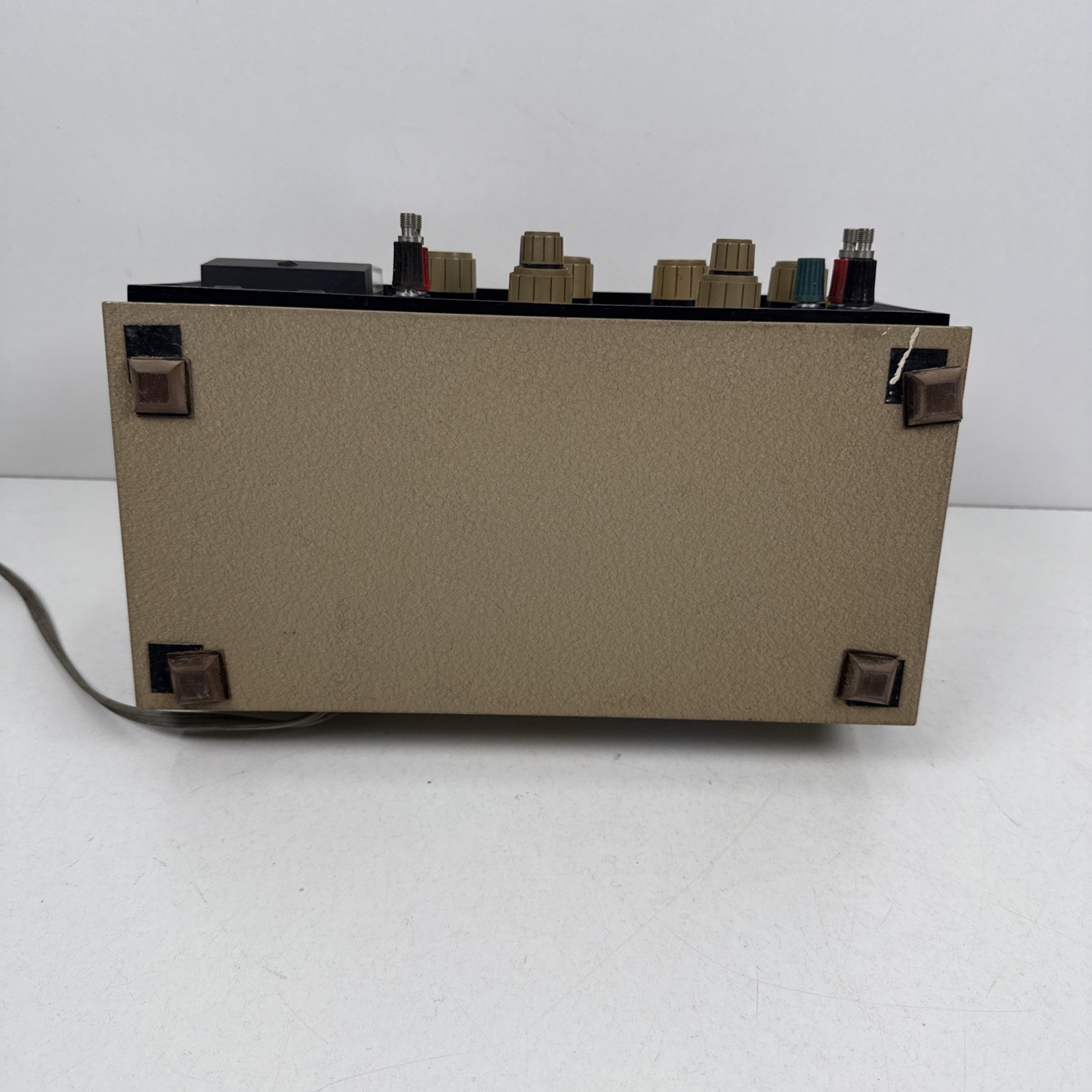 Vtg Heathkit Sine Square Audio Generator Model IG-18 Powers On Untested / Video