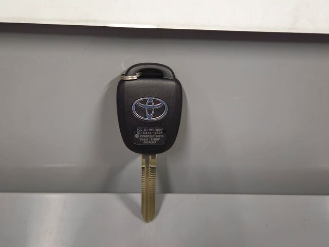 Genuine Toyota Keyless Entry Transmitter 89070-04020