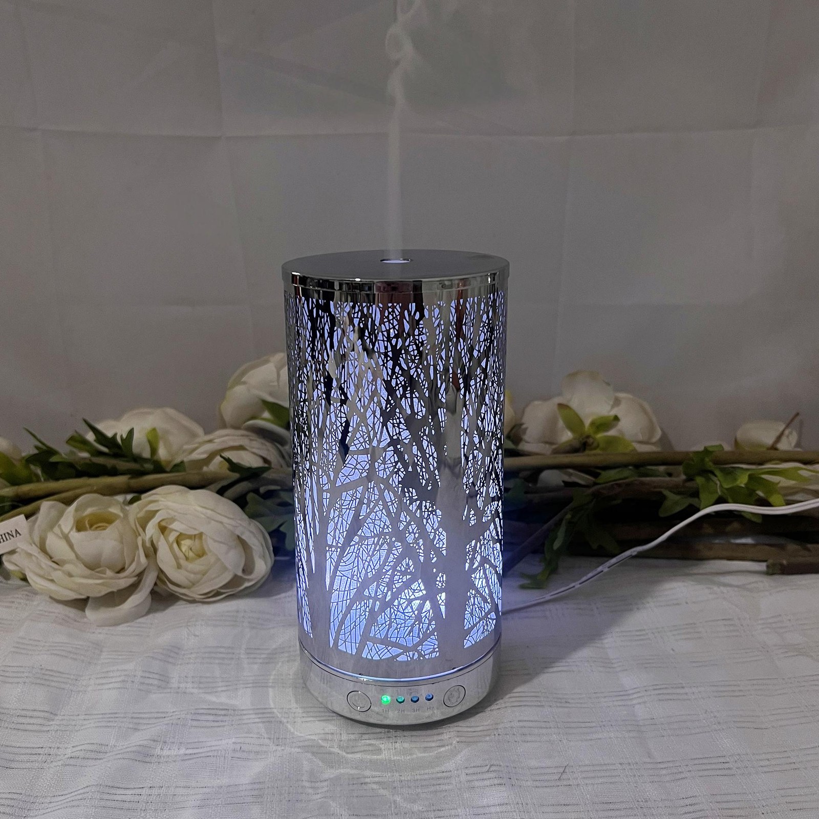 Ultrasonic metal humidifier LED humidifier suitable for bedroom Christmas gifts
