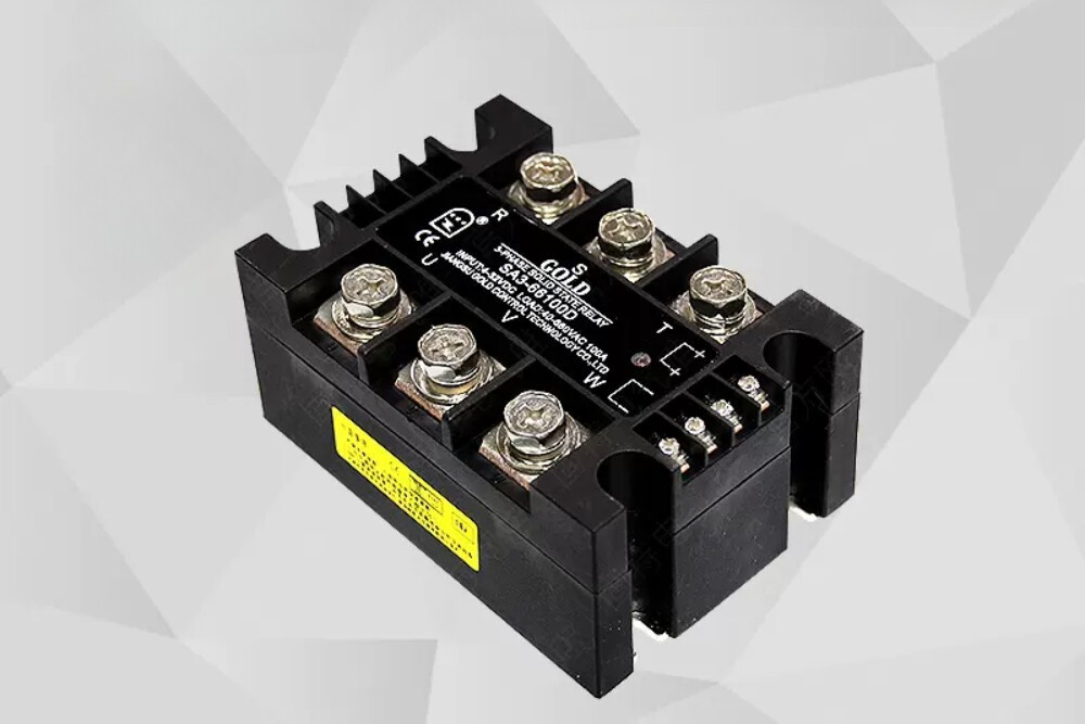 1PCS New SA3-66100D 3-Phase Solid State Relay 100A