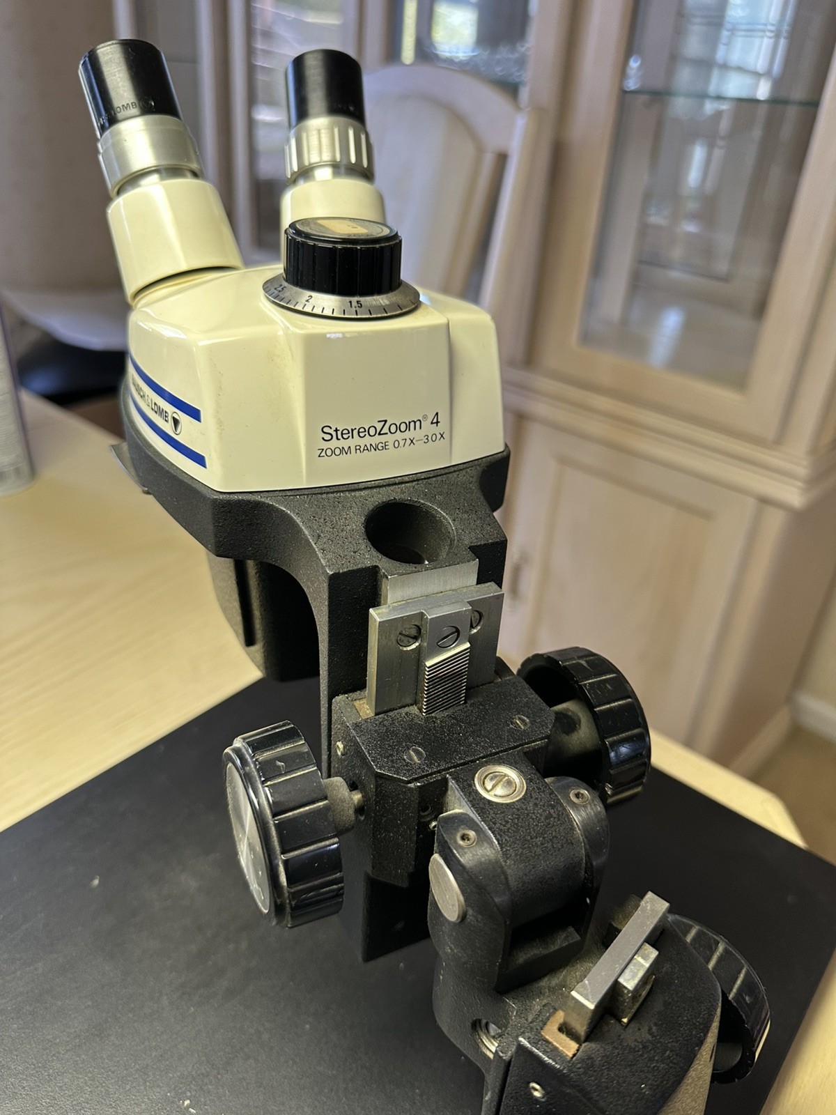 Bausch & Lomb StereoZoom 4 Microscope System – Fully Functional w/ Clean Optics