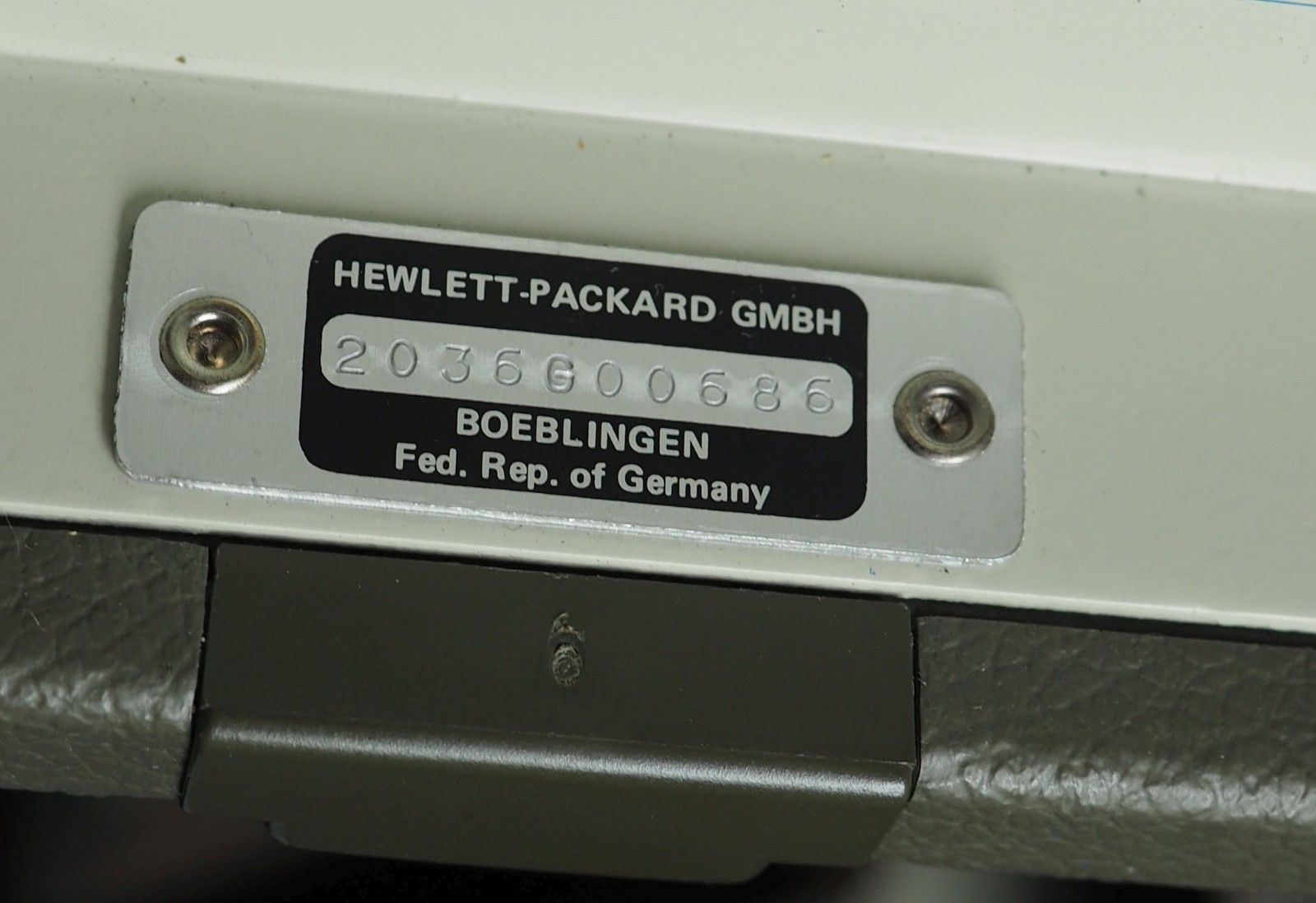 HP 8170A Logic Pattern Generator Hewlett Packard, Powers up. Vintage.