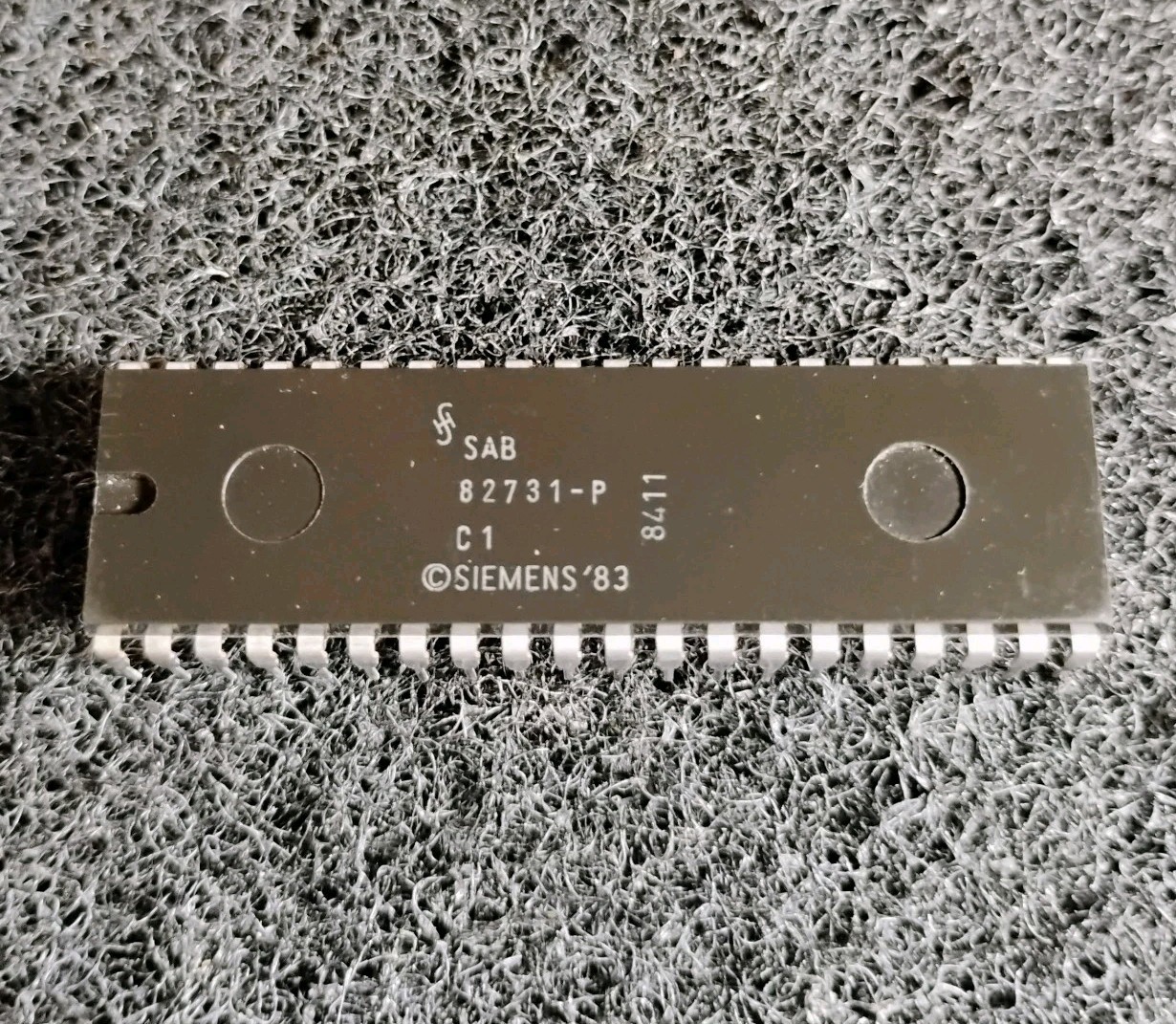 SAB 82731P SIEMENS Video Output Graphics Display Controller NOS