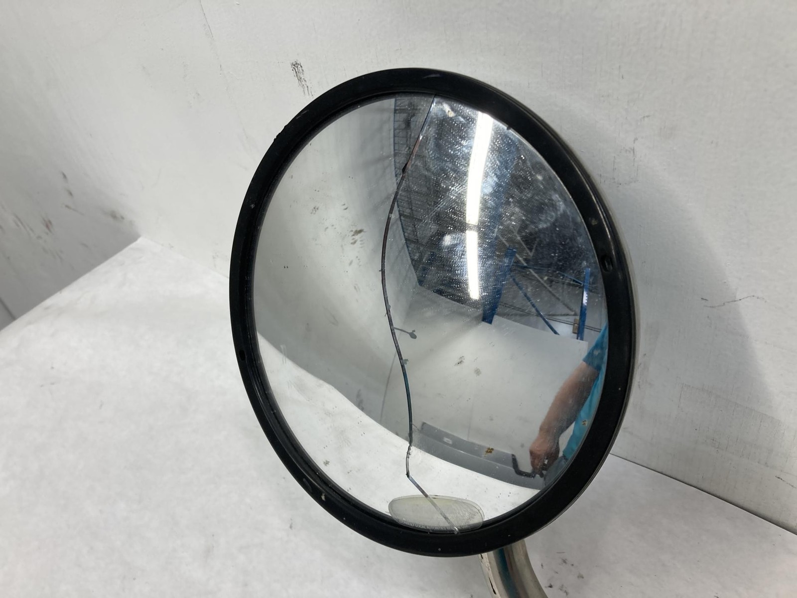 2012-2022 Peterbilt 579 Right/Passenger Hood Mirror - Used