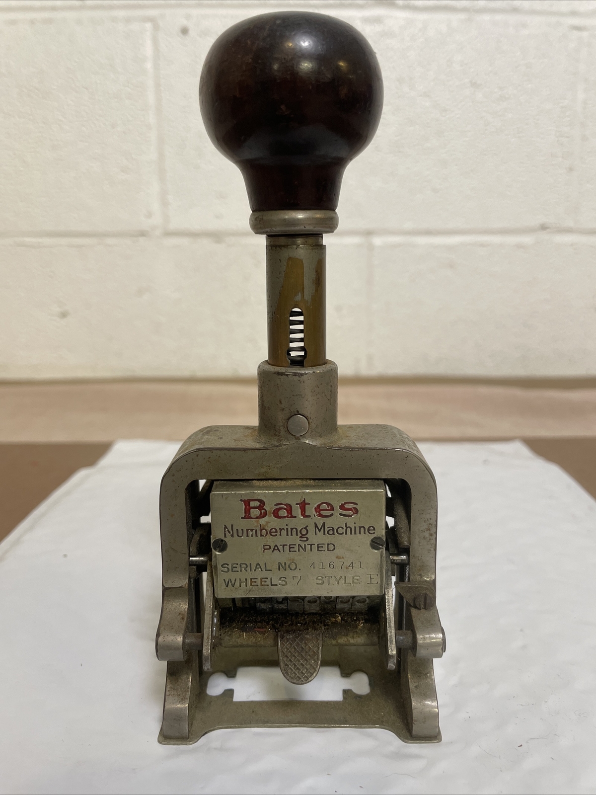 Vintage BATES 7 Wheel/Style E Numbering Machine *Wooden Handle!