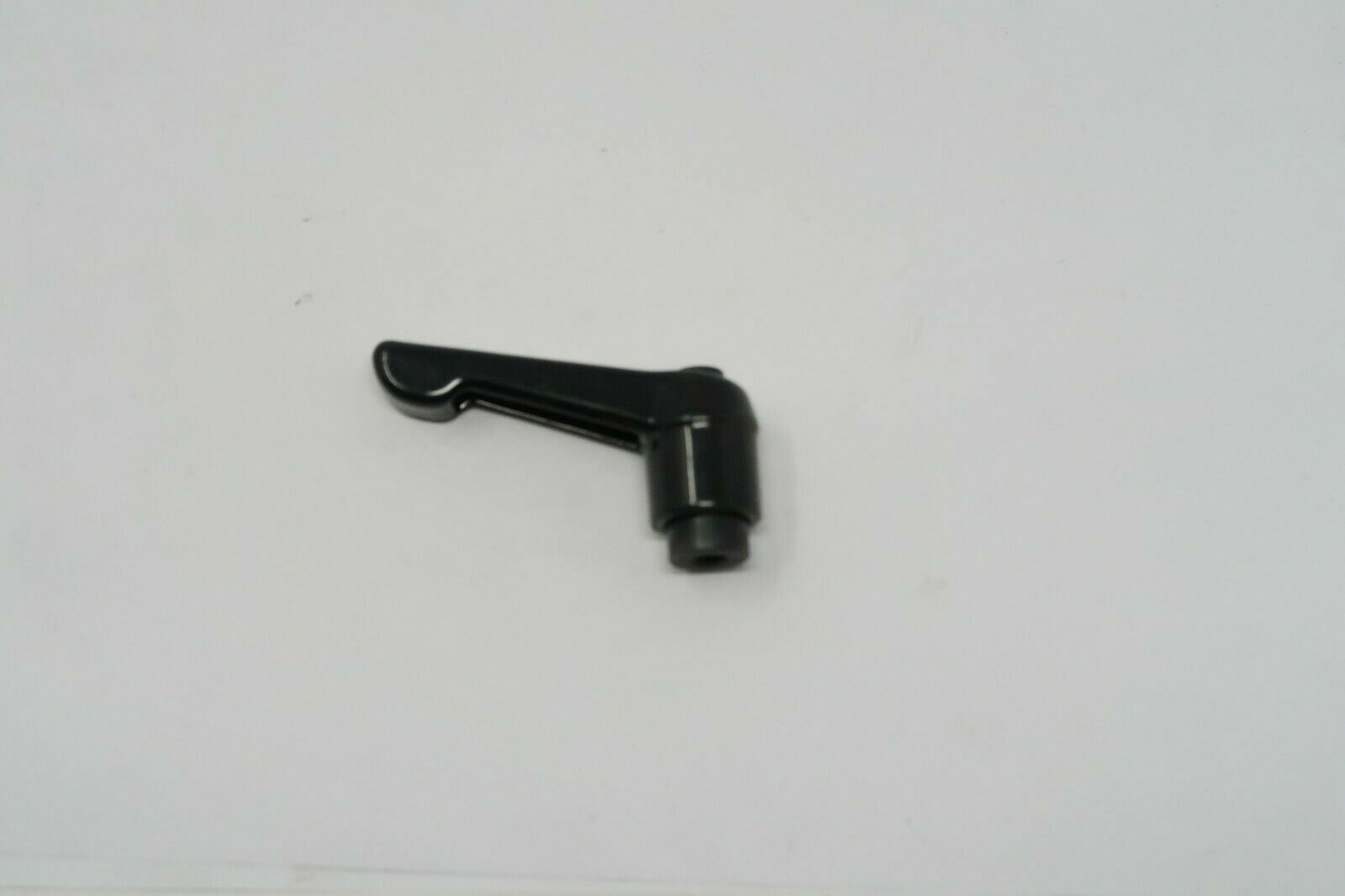 1 pcs MONROE ENGINEERING MA-38000, #1 Blank Female Insert Reamed Handle