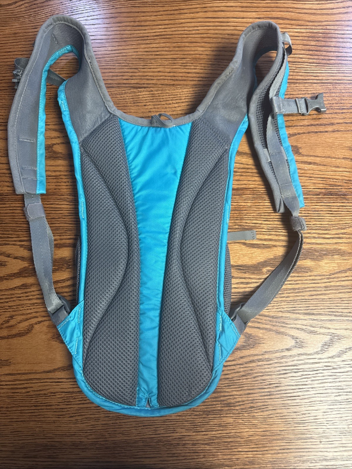 Camelbak Aurora Teal Bright Blue Hydration Backpack No Bladder