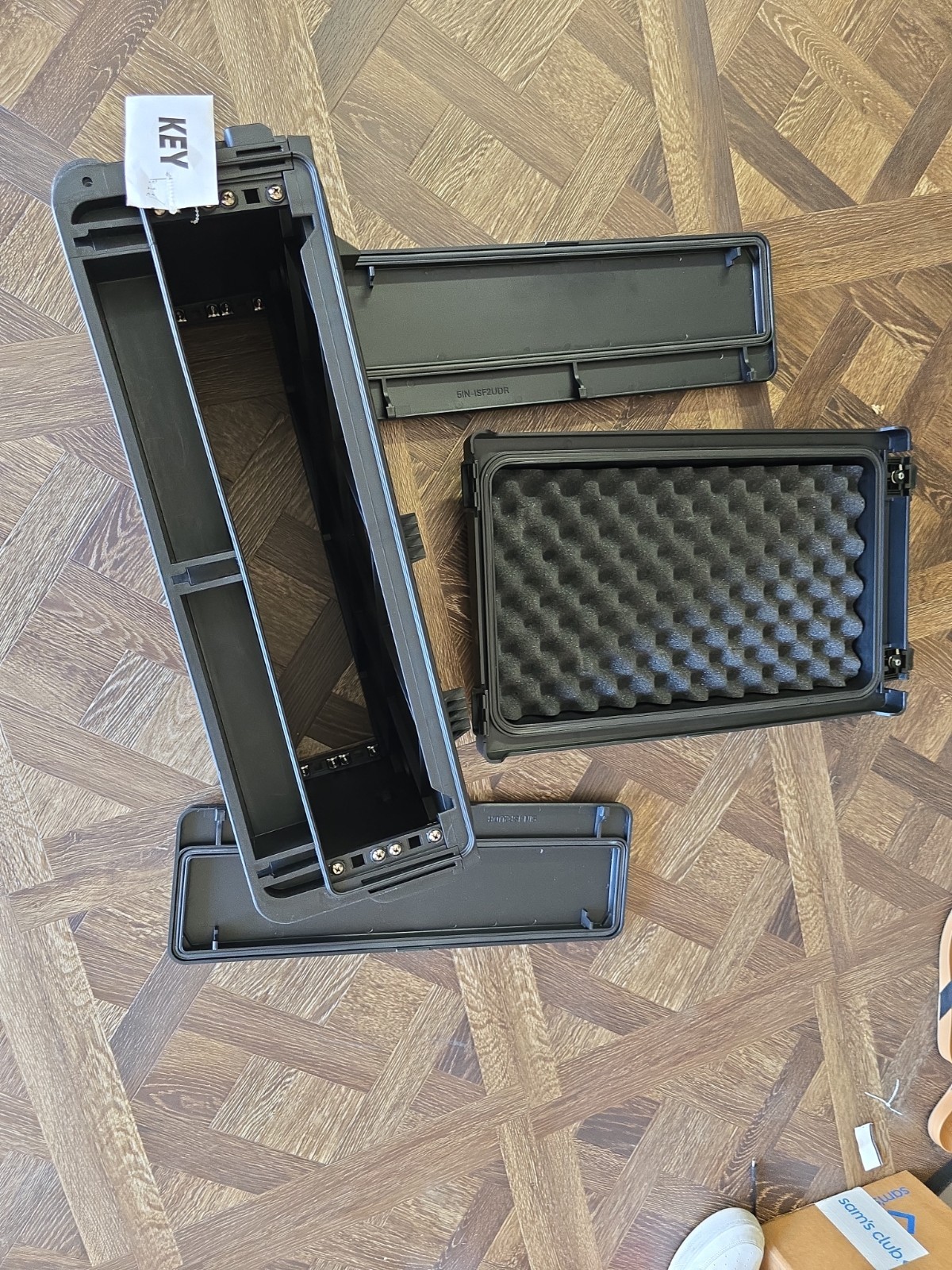SKB Injection-Molded 2U ISeries Studio Flyer Rack Case Handle Wheels