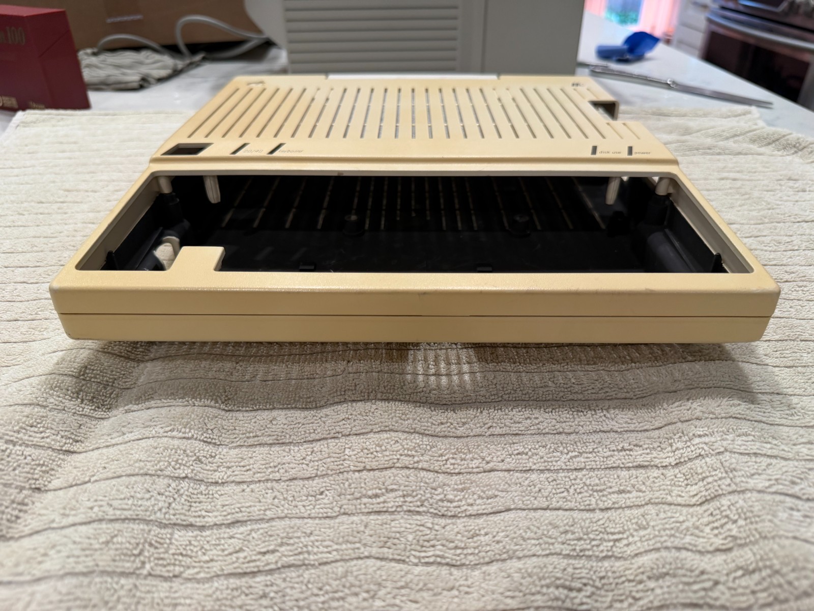 Apple IIc A2S4100 Plastic Shell only.