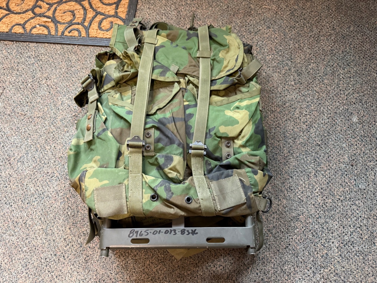 ORIGINAL 1980S WAR US ARMY WOODLAND CAMO NYLON LC-1 FIELD RUCKSACK & FRAME-1988
