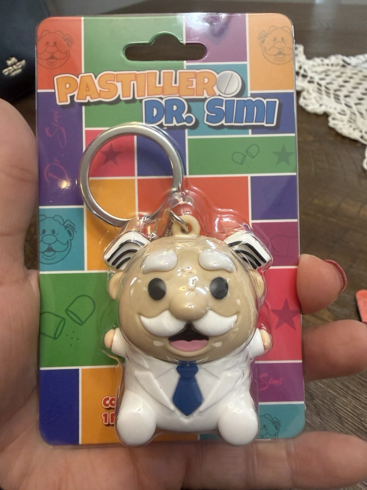 Dr. Simi - Pastillero - Llavero - Pill bottle - Keychain / Pill Case Collectible