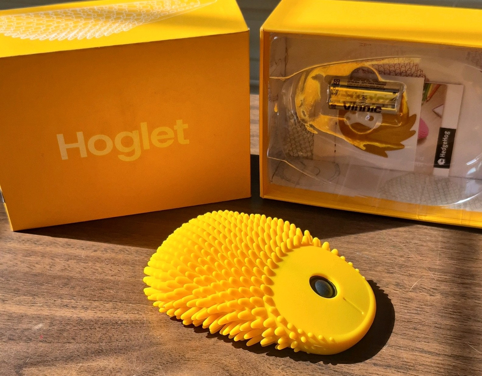 HedgeHog Hoglet Fidget Mouse Wireless Optical Tactile Ergonomic Apricot