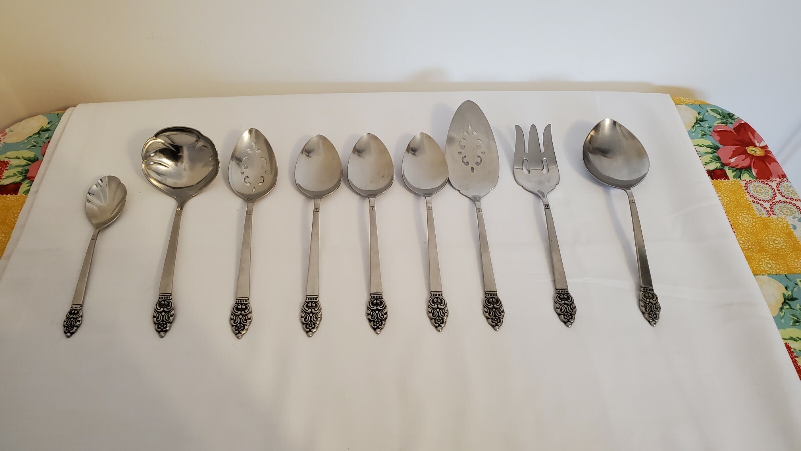 ONEIDA COMMUNITY VINLAND STAINLESS 9 pcs Flatware Serving Set SPOONS, LADLE