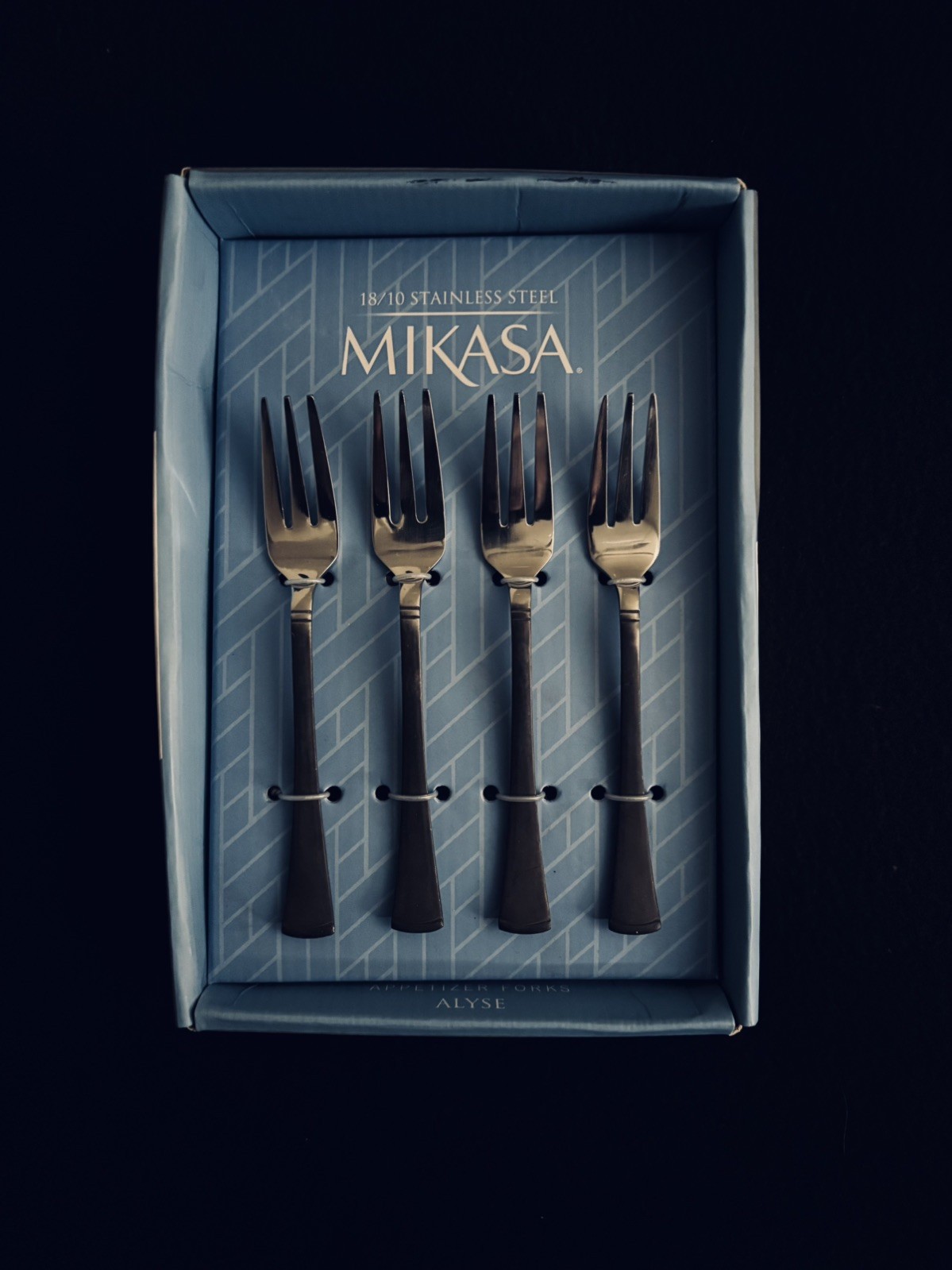 NEW Mikasa Alyse 18/10 Stainless Cocktail Forks Set of 4 Burnished Black Handle