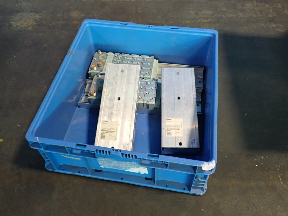 SIEMENS MODULES IN RACKS 6ES7194-4GC70-0AA0