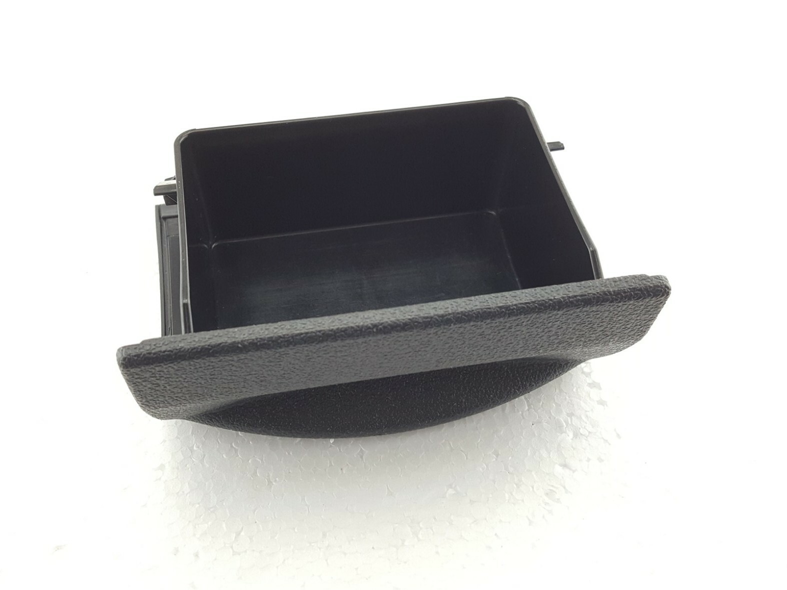 VOLKSWAGEN CADDY 2K (2010 - 2015) FRONT ASHTRAY INSERT - GENUINE