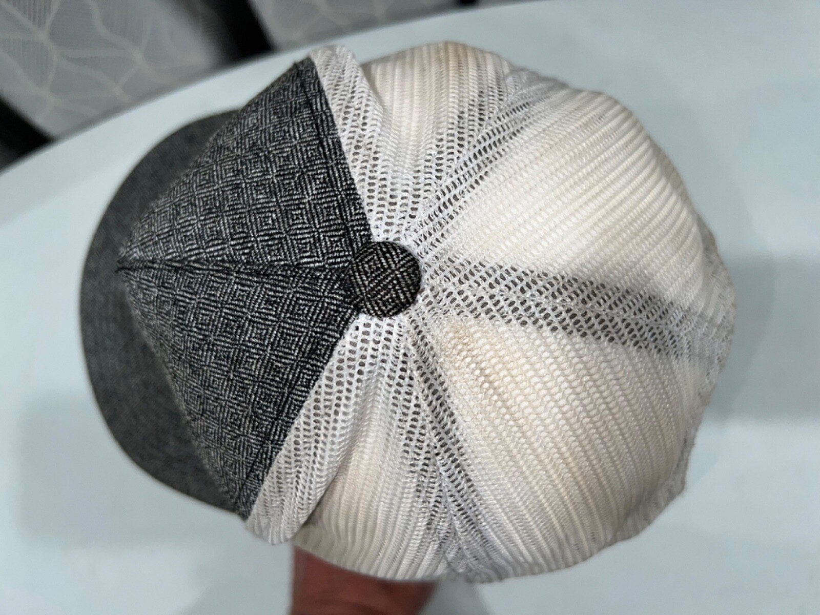 RVCA 2001 Leather Patch Diamond black White Fabric White Mesh HatCapSnapback EUC