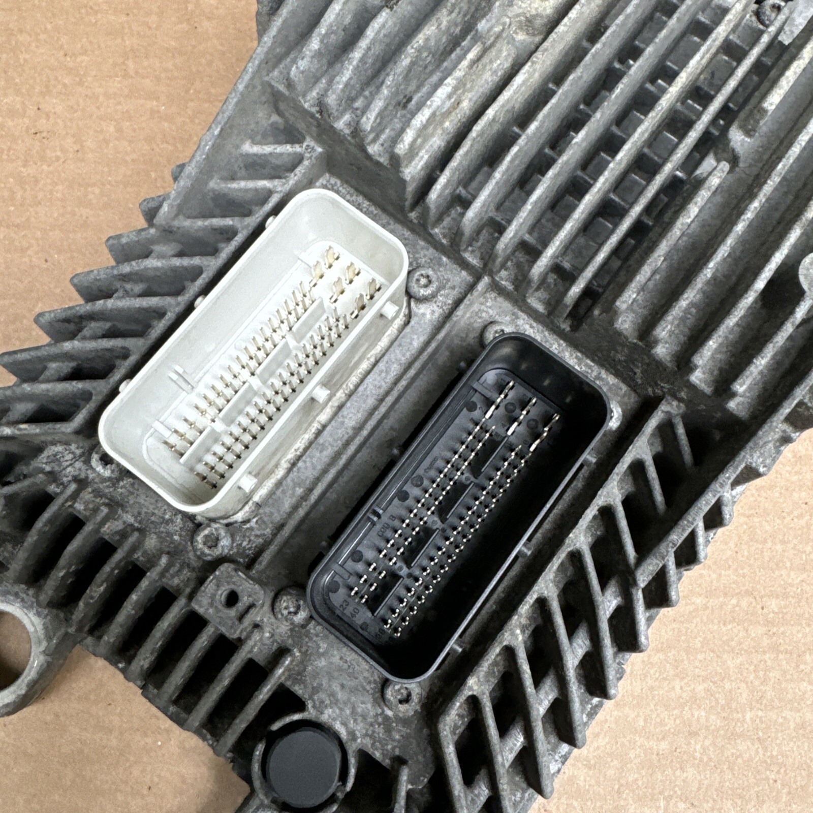 1883034C91 INTERNATIONAL MAXXFORCE DT ECM ECU PCM PCU ENGINE MODULE COMPUTER