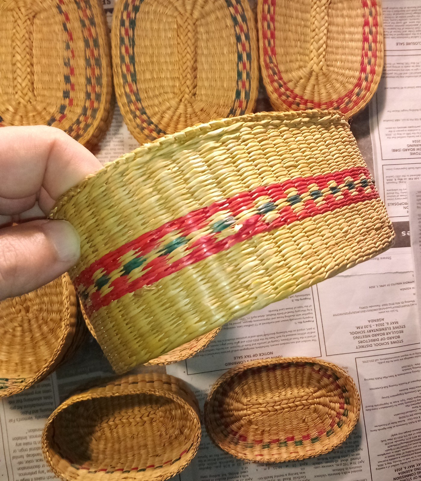 (4) Nesting Baskets