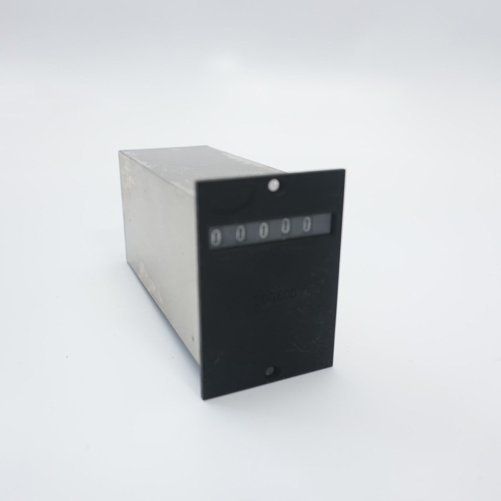SODECO TCeF5E 5 DIGIT RESET IMPULSE COUNTER