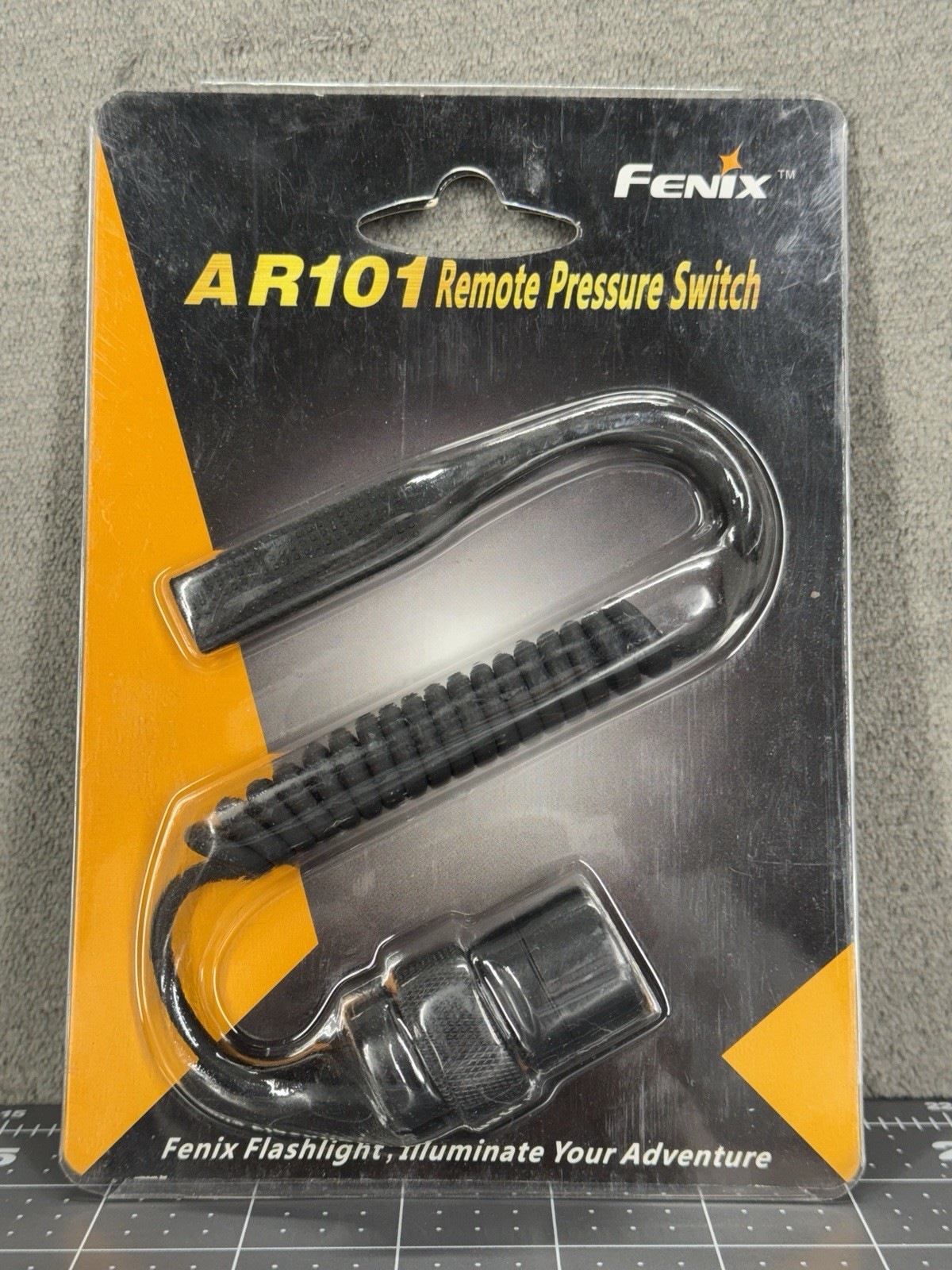 Fenix AR101 Remote Pressure Switch for Rifle, Waterproof Black